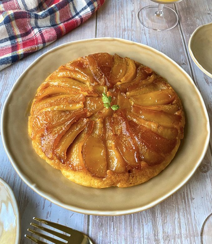 オーブンなしで完成！タルトタタン風ケーキ-レシピのメイン写真