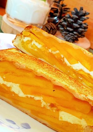 柿とクリームチーズのホットサンド-レシピのメイン写真
