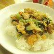 給食☆豚肉と小松菜の卵丼