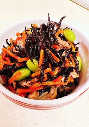レンチン完結！主菜になるひじき煮-レシピのメイン写真