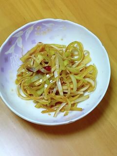 大根の皮でキンピラ!-レシピのメイン写真