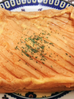 チェダーチーズのふわふわ卵焼き-レシピのメイン写真