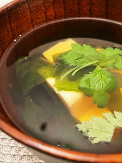 卵豆腐とわかめのお吸い物-レシピのメイン写真