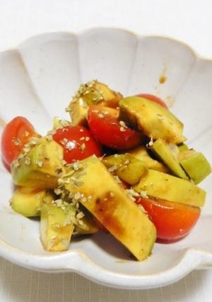 アボカドとミニトマトの味噌ビネガーサラダ-レシピのメイン写真