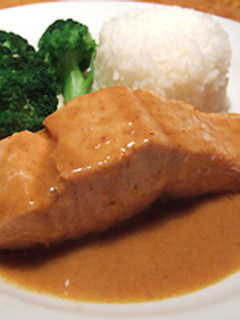 鮭のタイレッドカレーソース-レシピのメイン写真