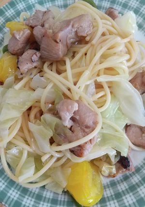 焼き鳥と梅味パスタ鍋-レシピのメイン写真