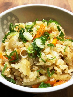 残り煮汁で【炊き込みご飯】-レシピのメイン写真