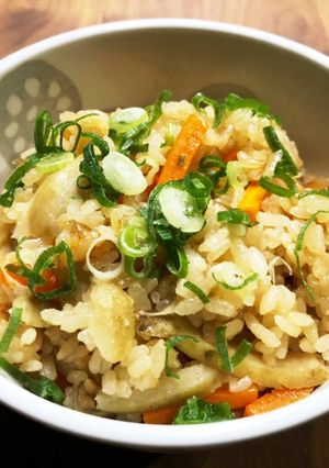 残り煮汁で【炊き込みご飯】-レシピのメイン写真
