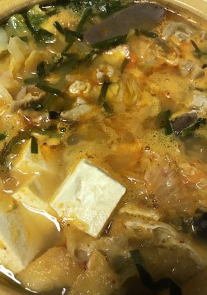 キムチとモツの味噌鍋-レシピのメイン写真