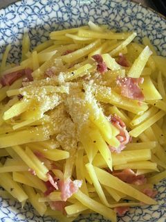 ちょっと贅沢。生ハム使用の#ポテト炒め-レシピのメイン写真