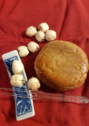 おウチで作れる蓮の餡入り月餅-レシピのメイン写真