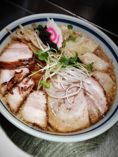 燻製チャーシュー&海老ワンタン麺!-レシピのメイン写真