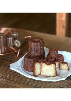 全卵で作るココナッツメープルカヌレ-レシピのメイン写真