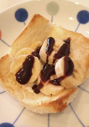 食パンでスイーツ☆ホイップチョコバナナ-レシピのメイン写真