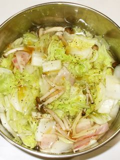 白菜ベーコンスープ♪体の潤いUP簡単薬膳-レシピのメイン写真