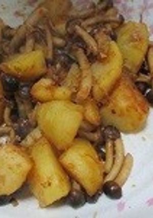 簡単！じゃがいもとしめじのおかか炒め-レシピのメイン写真