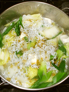 豆腐と白菜のスープ♪簡単胸が塞がり苦しい-レシピのメイン写真