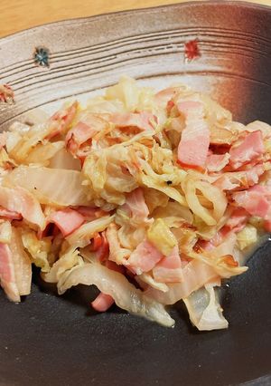 白菜大量消費!白菜ベーコンバター-レシピのメイン写真