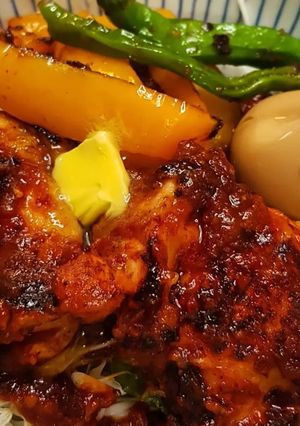 《ヤンニョムチキン 丼》-レシピのメイン写真