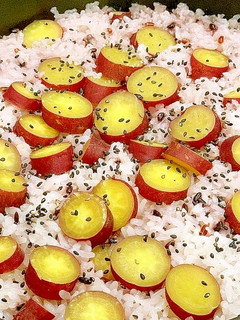 staub鍋で作るさつま芋ご飯-レシピのメイン写真