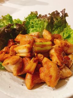鶏むねで簡単ヘルシー☆ねぎま風炒め-レシピのメイン写真