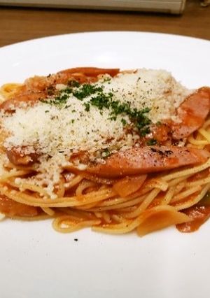 ソーセージのアマトリチャーナ風生パスタ-レシピのメイン写真