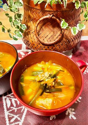家族で食べる簡単スンドゥブチゲ風スープ-レシピのメイン写真