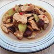 レンジで簡単鶏むね肉なす椎茸の甘辛味噌煮
