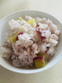 女子は大好き!雑穀さつまいもご飯^ ^-レシピのメイン写真