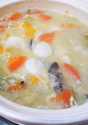 つるっと食感が楽しい❣挽肉入り白玉豆乳鍋-レシピのメイン写真