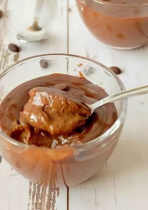 卵・ゼラチン不使用ぷるぷる柿チョコプリン-レシピのメイン写真