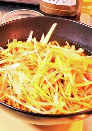 簡単にラーメン屋の味。究極の辛ネギそば-レシピのメイン写真