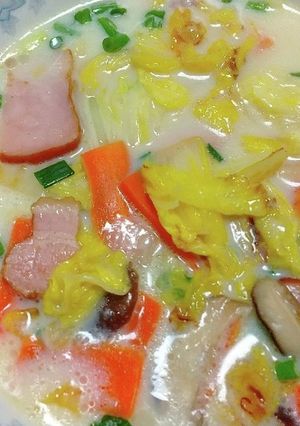 白菜とベーコンの豆乳塩ラーメン-レシピのメイン写真
