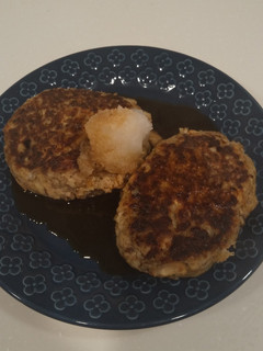 混ぜるだけ!鯖缶詰めでハンバーグ-レシピのメイン写真
