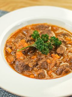 特別な日に!牛肉の赤ワイン煮-レシピのメイン写真