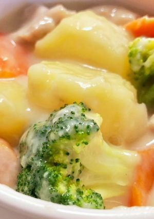 市販のルーに隠し味+♡クリームシチュー♡-レシピのメイン写真
