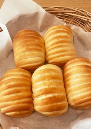 サクッとジュワ〜ッと☆ウール塩パン-レシピのメイン写真