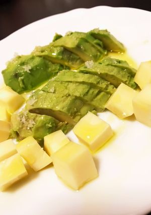 アボカド　ゴーダチーズ　オリーブ-レシピのメイン写真