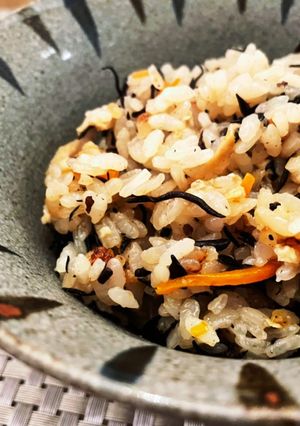 ひじきの炊き込みご飯-レシピのメイン写真