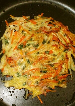 ガレットにんじん♪簡単おかずピザ用チーズ-レシピのメイン写真