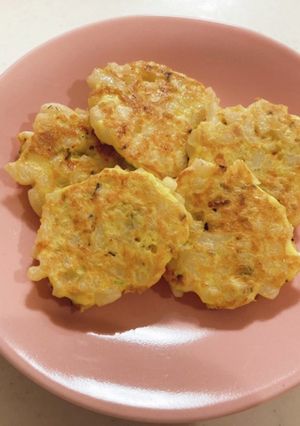 離乳食後期♡ツナとうどんの手づかみおやき-レシピのメイン写真