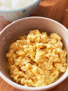 お粥や白ご飯のお供♪味噌いり卵-レシピのメイン写真