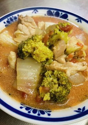 鶏肉のトマトミルクスープ-レシピのメイン写真