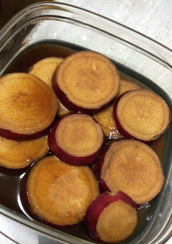 黒糖で煮込んださつまいもの甘露煮-レシピのメイン写真