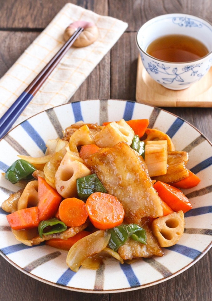 疲れた身体に効く！豚肉と野菜の黒酢炒め-レシピのメイン写真