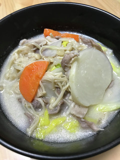 お鍋、だけども、うどん♪-レシピのメイン写真