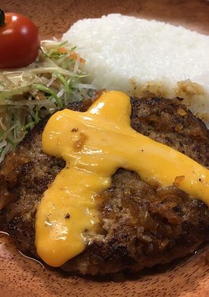 びっくりドンキー風チーズバーグディッシュ-レシピのメイン写真