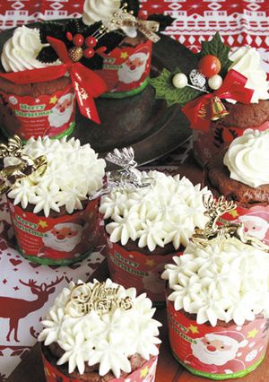 クリスマスショコラカップシフォンケーキ-レシピのメイン写真