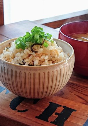 おうち居酒屋★お酒の〆に♪塩昆布ごはん-レシピのメイン写真
