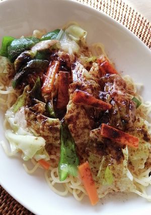 お皿で仕上げる焼きそば-レシピのメイン写真